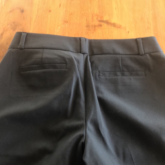 Banana Republic Black Martin Fit Pants Boot Cut Light Weight Wool Sz 2P EUC - Picture 7 of 10